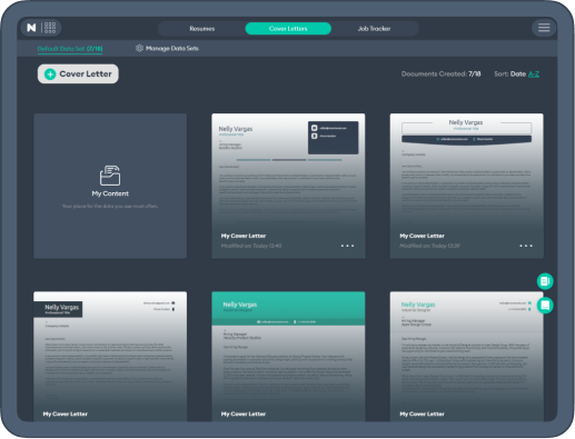 Novorésumé resume editor open on a tablet
