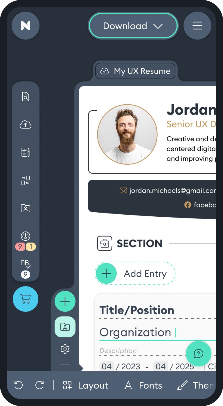 Novorésumé resume editor open on a mobile phone
